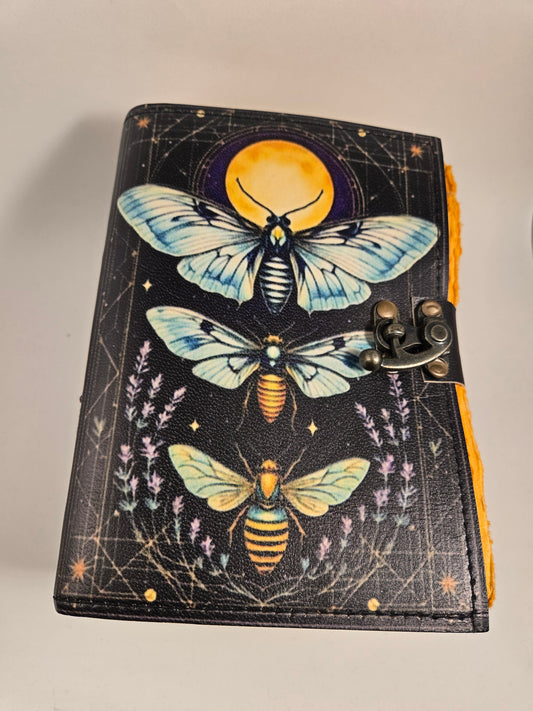 Handcrafted Leather Journal (7x5, 400 pages)